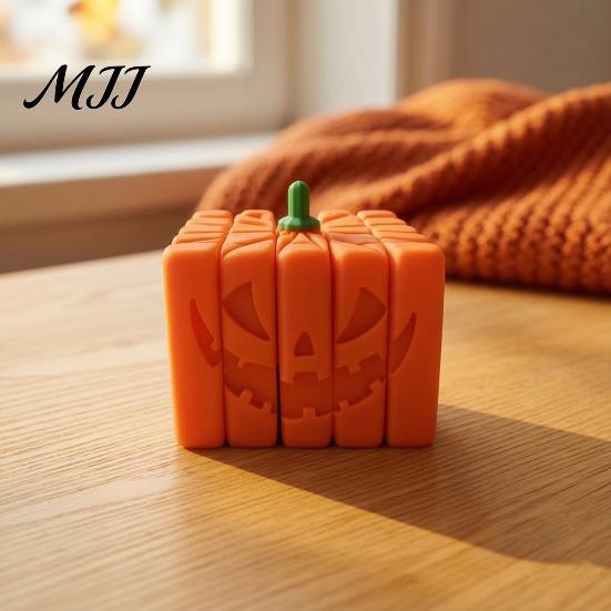 Halloween Desk Ornament 3D Printed Pumpkin Fidget Toy, Spooky Anxiety Textured Relief Sensory Toy for Stress Relief, Party Supplies Folding