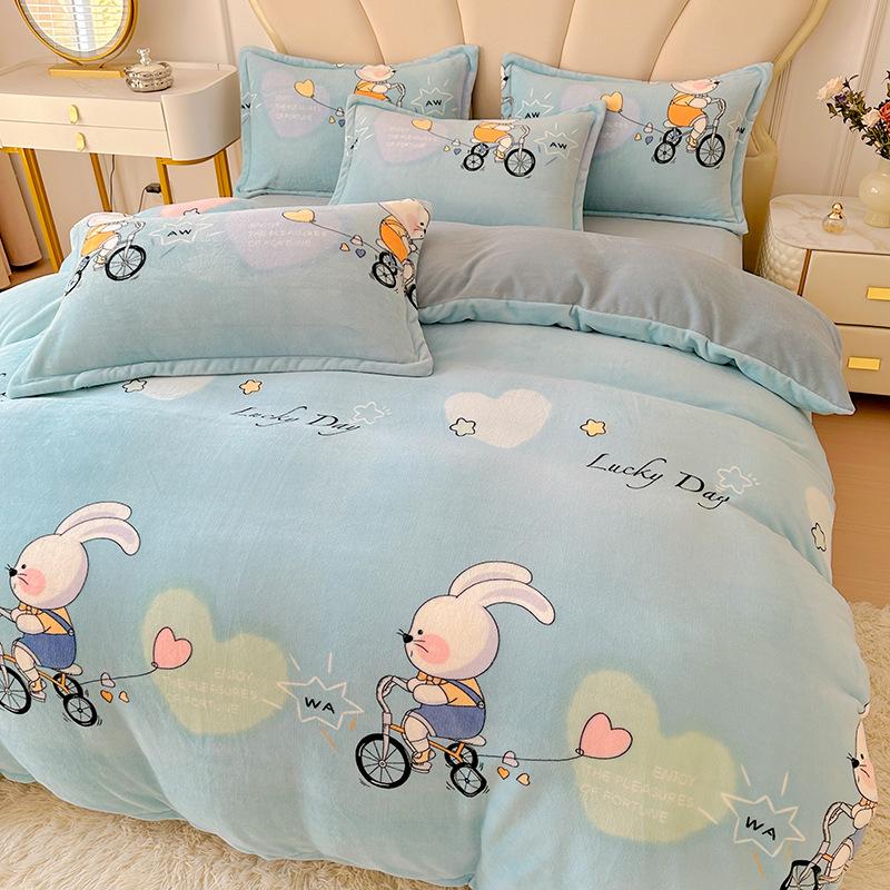 Thickened Milk Fleece Printing Four-Piece Set, Fleece Warm Coral Fleece Skin-Friendly Student Dormitory
