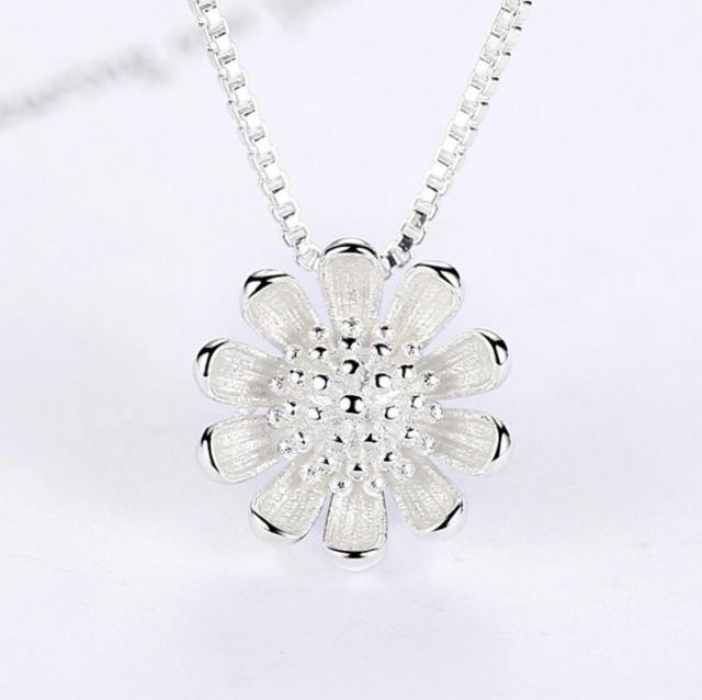 Тонкие ожерелья Подвеска Ромашка Подсолнух Для Женщин Ожерелье на Ключицы Collares Летние Украшения S N205Модные Ожерелья белый