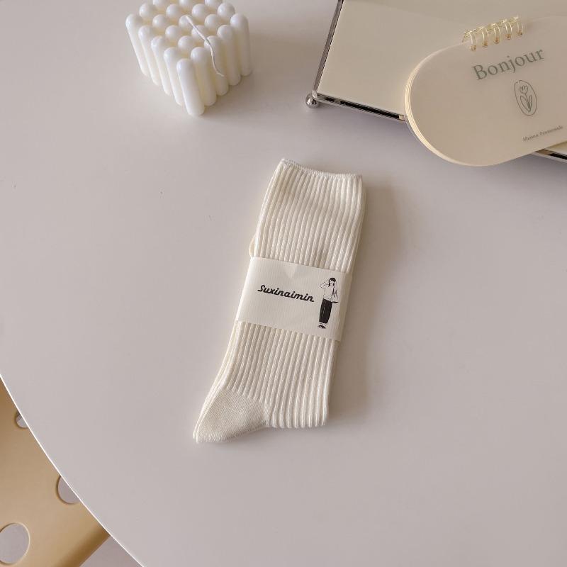 White Pile Pile Socks - Spring and Autumn Fine Combed Cotton Moisture-wicking Ladies' Socks, Trendy Mid-calf Socks, Cream-colored Socks