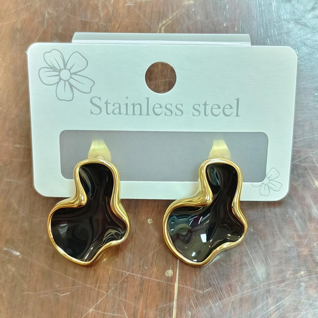 Retro Resin Irregular Cloud Earrings for Women Girls French Style Stud Earrings Fashion Party Ear Jewelry Accessories Gifts