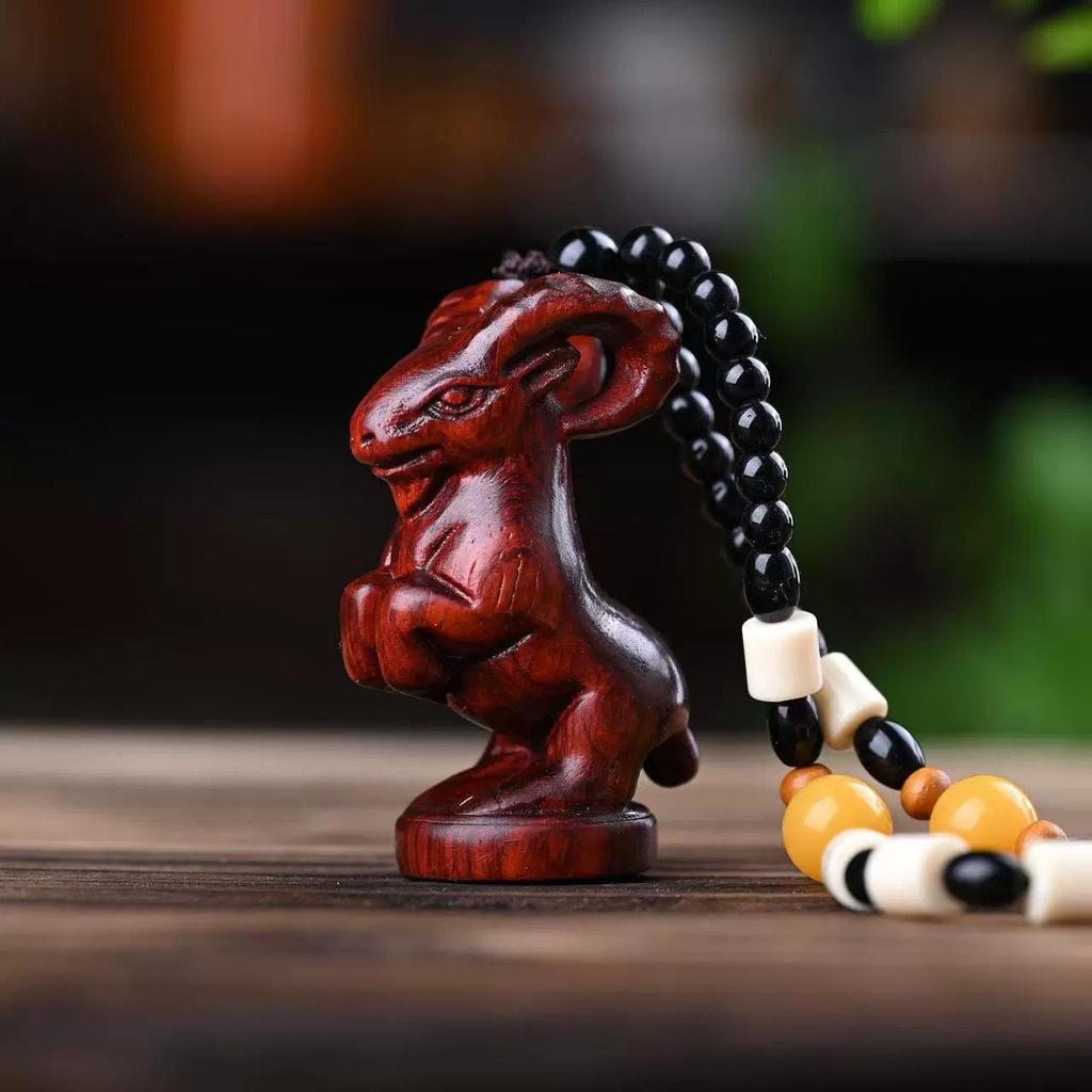 Small-Leaf Red Sandalwood Pendant: Wealth-Attracting Pixiu, Gourd, Dragon, Tortoise Design