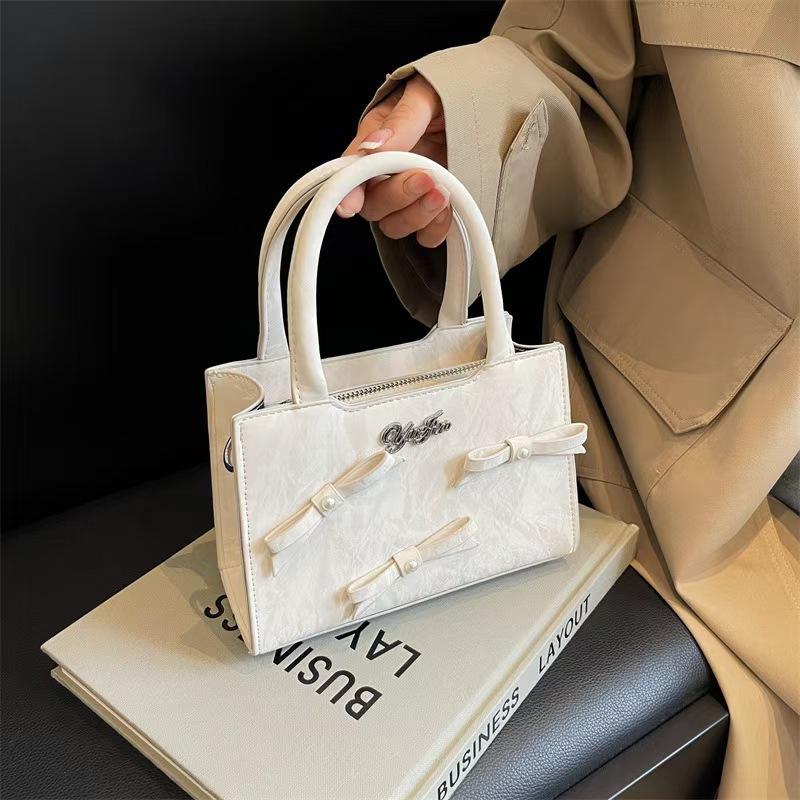 Portable Commuter Lady Tide Fashion Sweet Bow Small Square Bag Messenger Bag