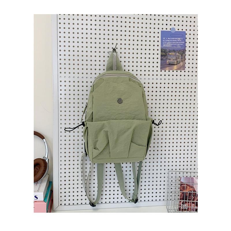 Spring new fashion women s leisure travel high quality waterproof backpack large capacity backpack зелёный