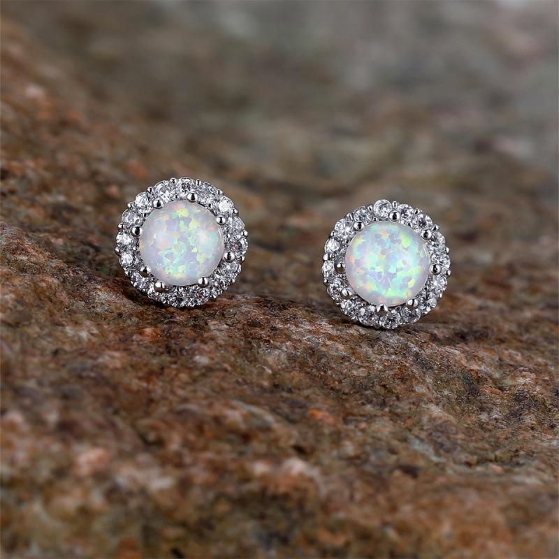 Wish eight-claw round stud earrings simple niche light luxury elegant stud earrings