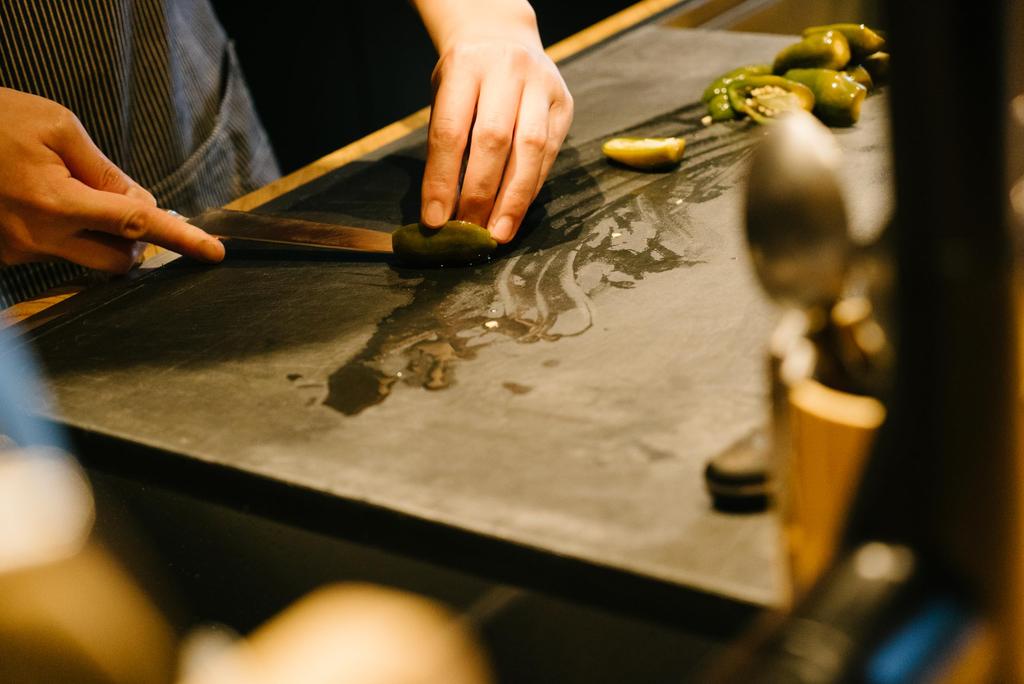 Daito Color Cutting Board, Commercial Grade, Black, 20 x 250 x 500mm