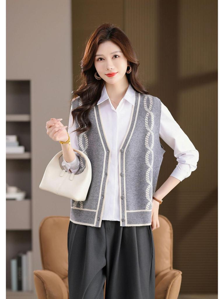 Autumn Women's Wool Cardigan: Loose, Fashionable, Versatile, Sleeveless Sweater