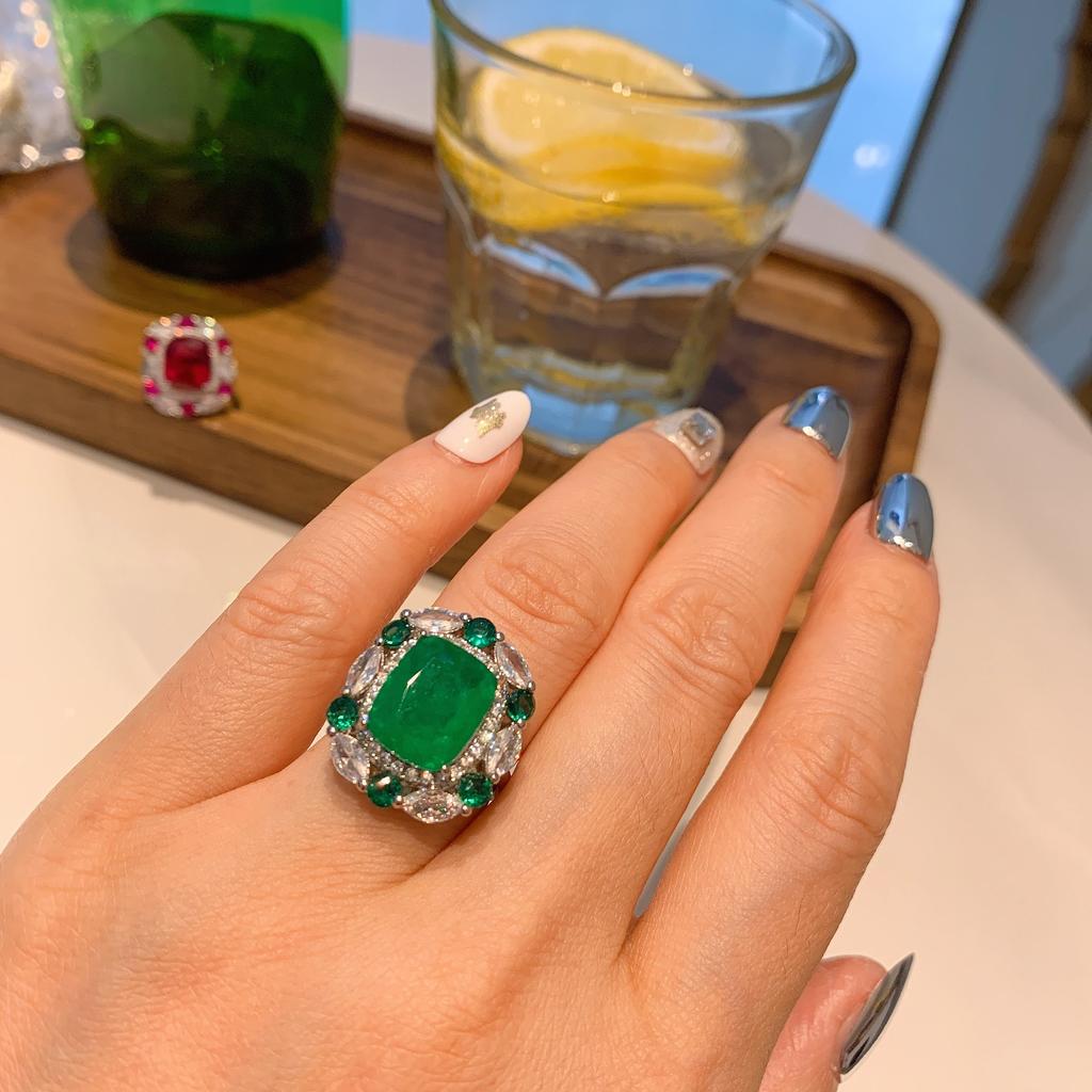 Cross Border Retro Socialite Red Corundum Ring Simulation Simple Fashionable Colorful Jewelry Emerald Green