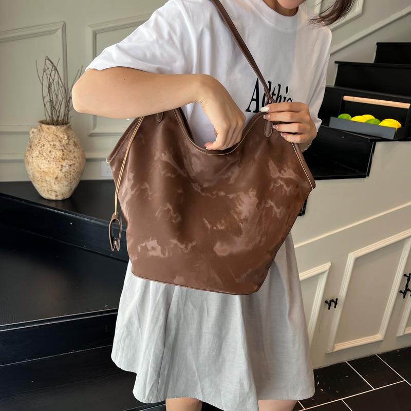 Large-capacity Bag Women's Summer New Casual Shoulder Shopping Bag Fashionable Work Commuter Tote Bag