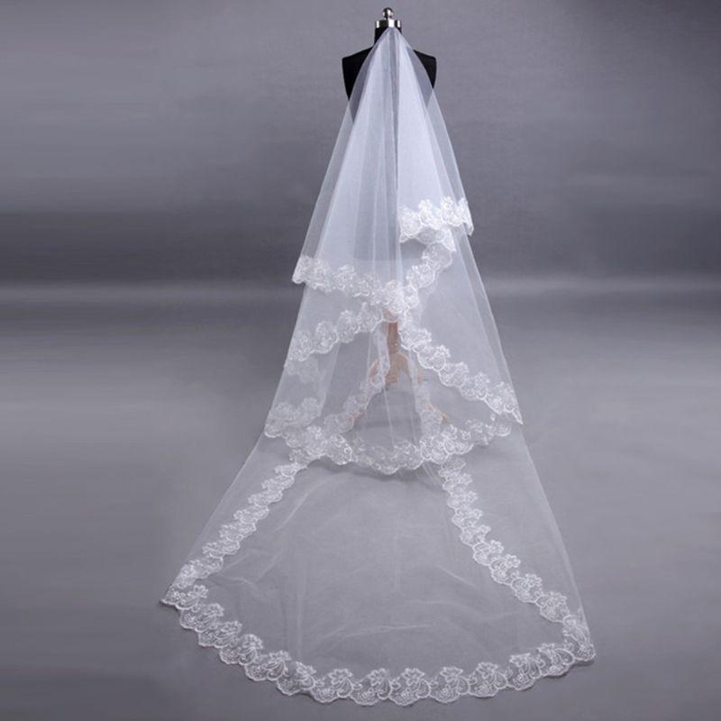 Womens Short Fingertip Length 1 Tier Lace Edge Wedding Bridal Veil Bride Tulle Hair Accessories Without Metal Comb