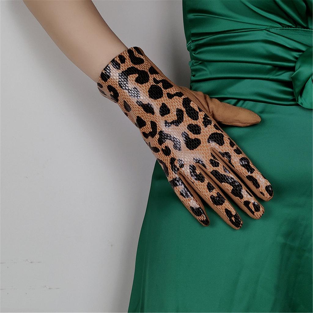 2lots Leopards Short Gloves Ladies Elastic Fabrics Mittens Winter Gloves for Daily Use