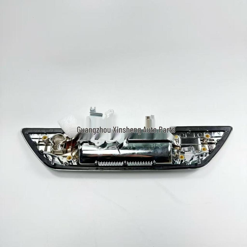 69090-0K110: Fits Hilux REVO 2016-2025 Tailgate Handle/Grip