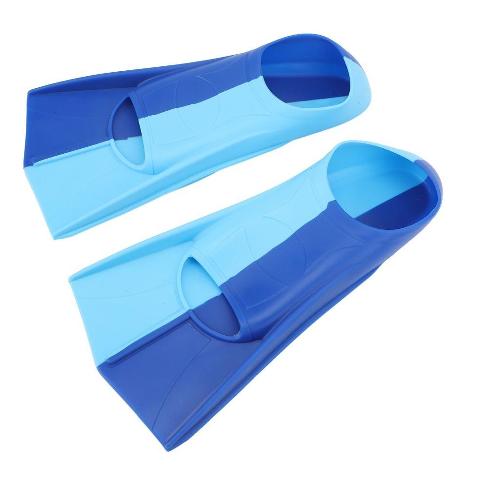 2PCS Blue Swimming Training Flippers Silicone Swim Training Fins for Diving Breaststroke