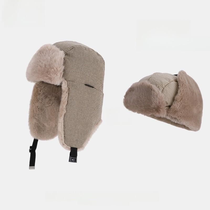 Fleece Lined Thick Plaid Cap With Windproof Features For Outdoor Skiing Cycling