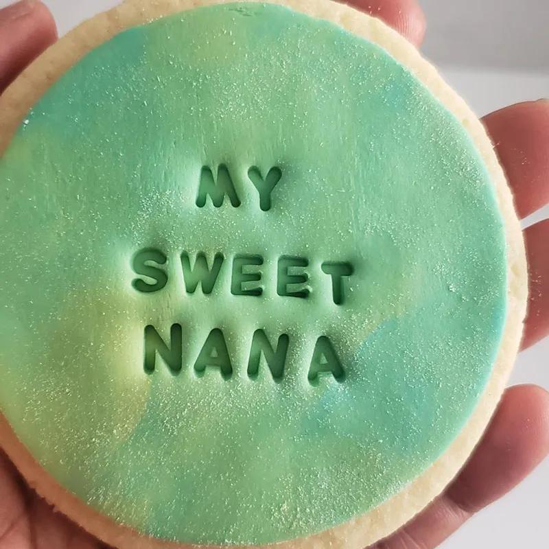 DIY Letter Number Cookie Mold - Alphabet Press Stamp Embossing Tool Biscuit Cutter & Cake Baking Accessories for DIY Baking