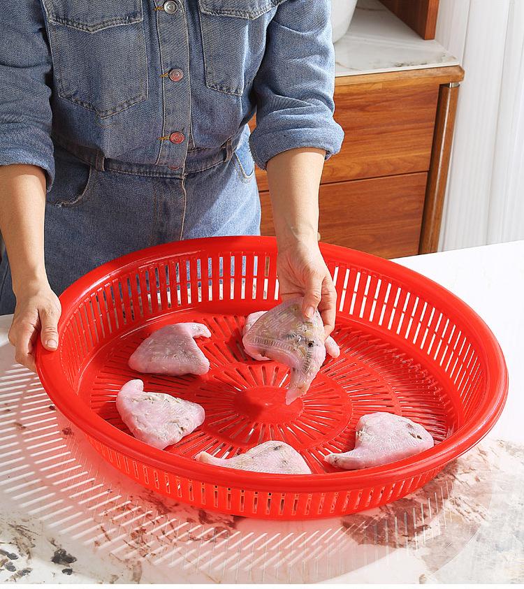 Festive Red Round Plastic Drying Sieve for Household Use