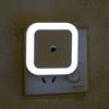 1/2PCS Veilleuse sans fil LED à détecteur de mouvement Lampe de nuit Chambre d'enfant Table de chevet Éclairage de placard Lampes à prise UE/US