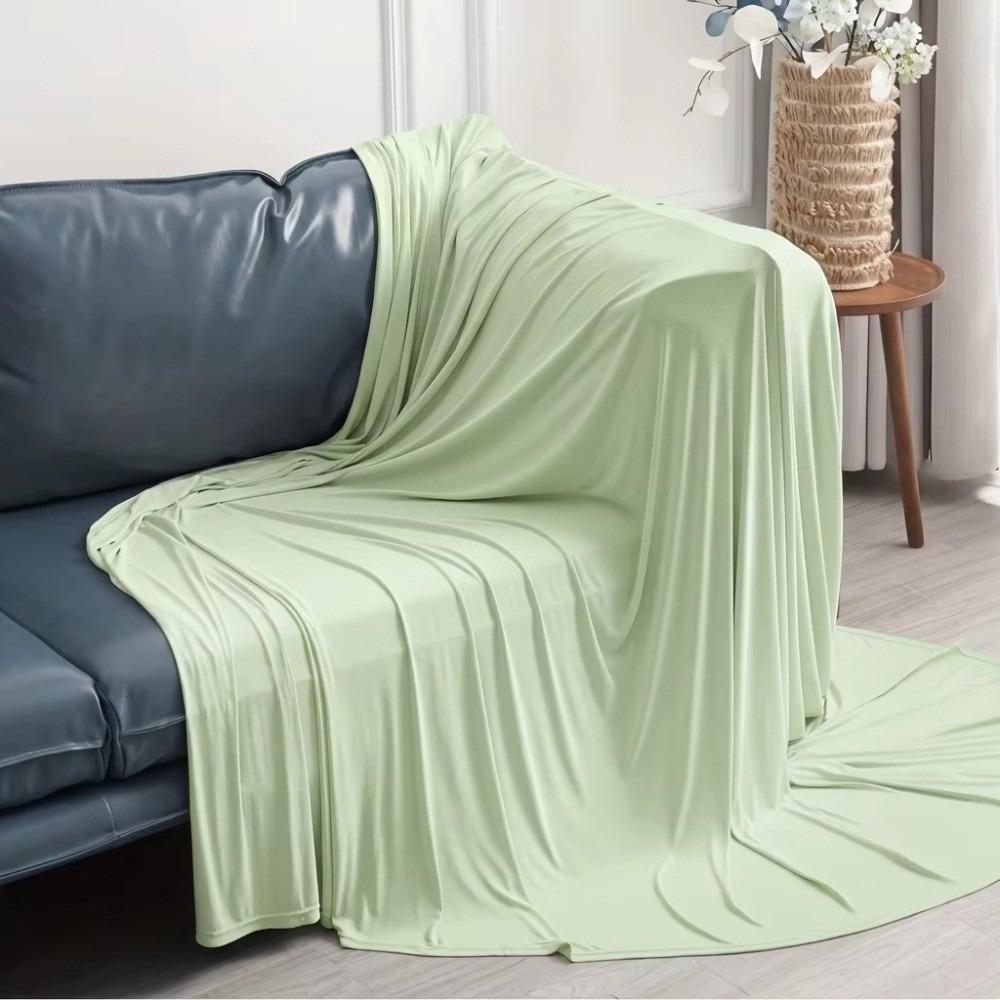 Ice Silk Material Cooling Blanket Light And Thin Air Conditioning Quilt  Home Office