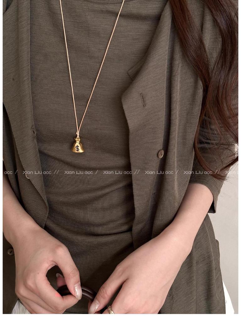 Women's Money Bag Pendant Necklace, 2025 Adjustable Sweater Chain, Light Luxury Style.