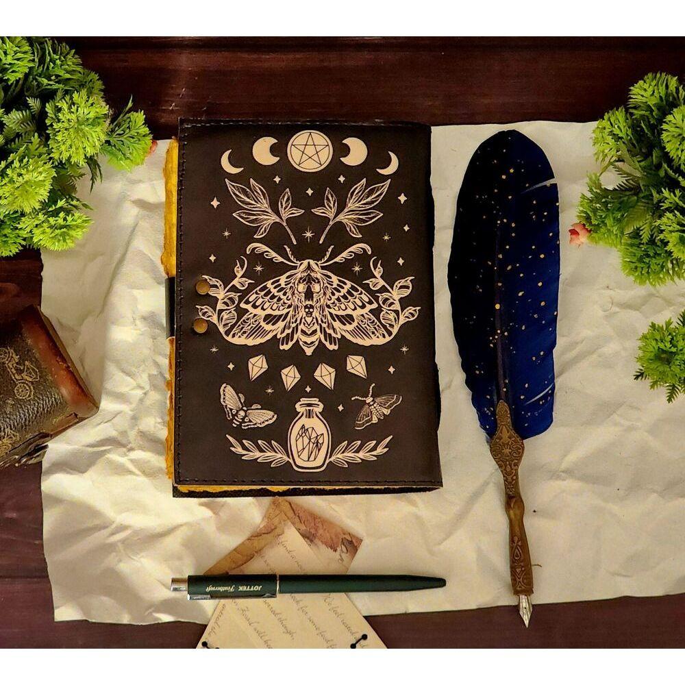 Blank Spell Book of Shadows Journal for Men & Women 200 Pages with Lock Clasp
