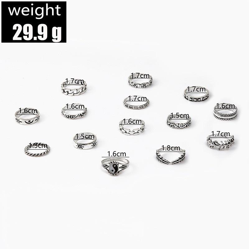 Retro Floral Carved Multi-Piece Stacking Ring Set