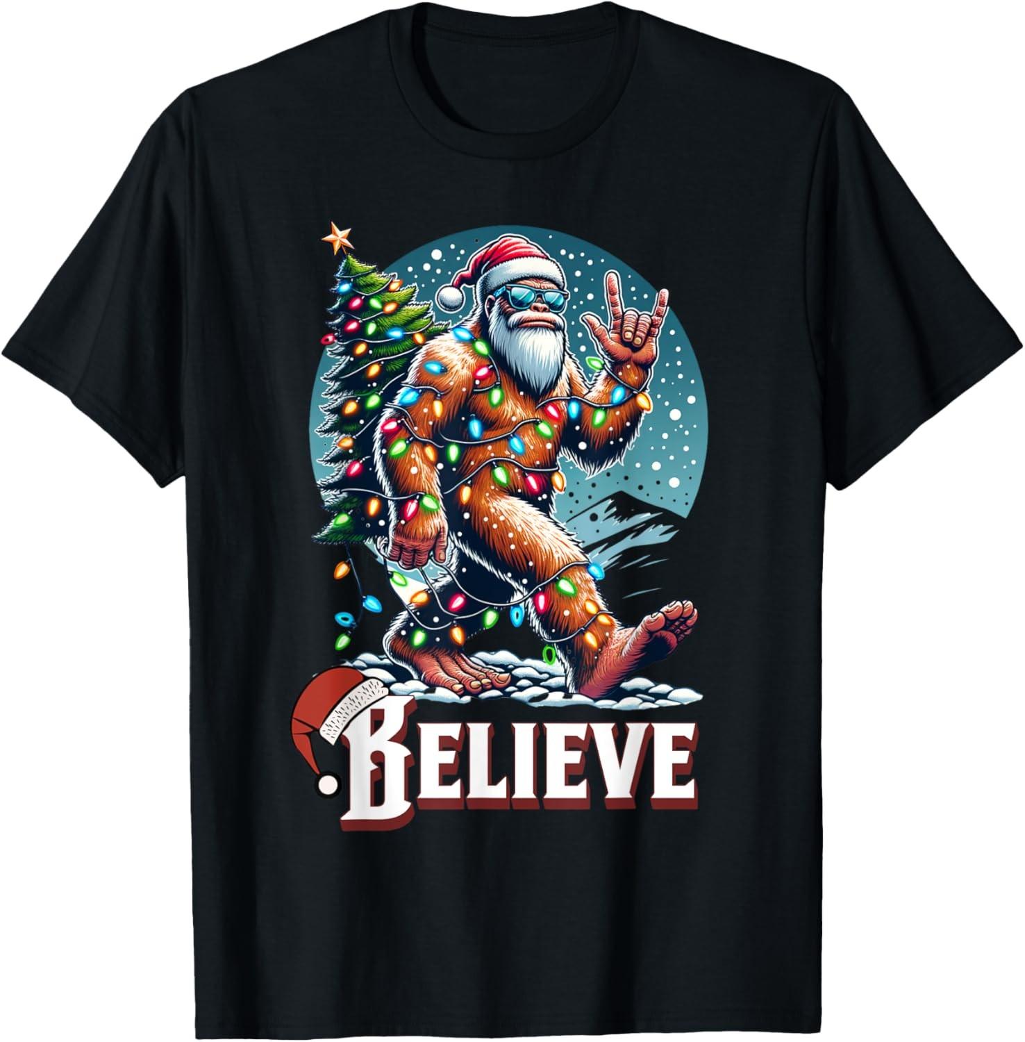 Santa Bigfoot Christmas Lights Funny Sasquatch Believe Xmas T-Shirt XL