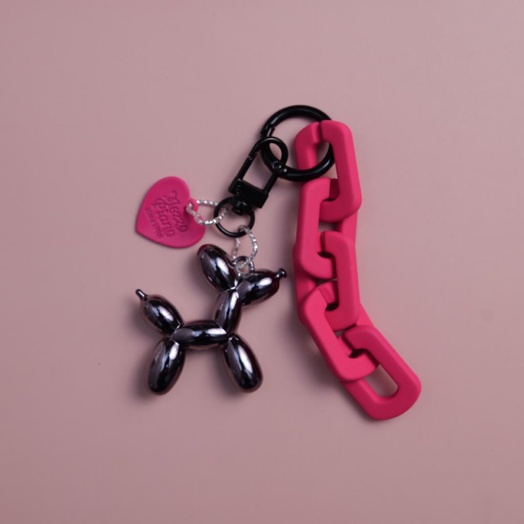 INS Punk Cute Balloon Dog Resin Key Chain Cartoon PU Black Heart Chains Keyring Car Bag Phone Pendant Keychain for Women Couple