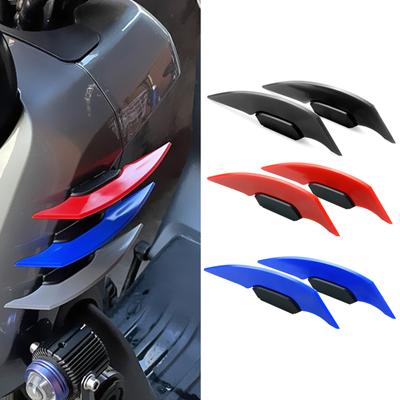 1pár univerzálního motocyklového křidélka Aerodynamické křídlo spoileru s lepicí nálepkou na motocyklovou dekoraci pro motocykl