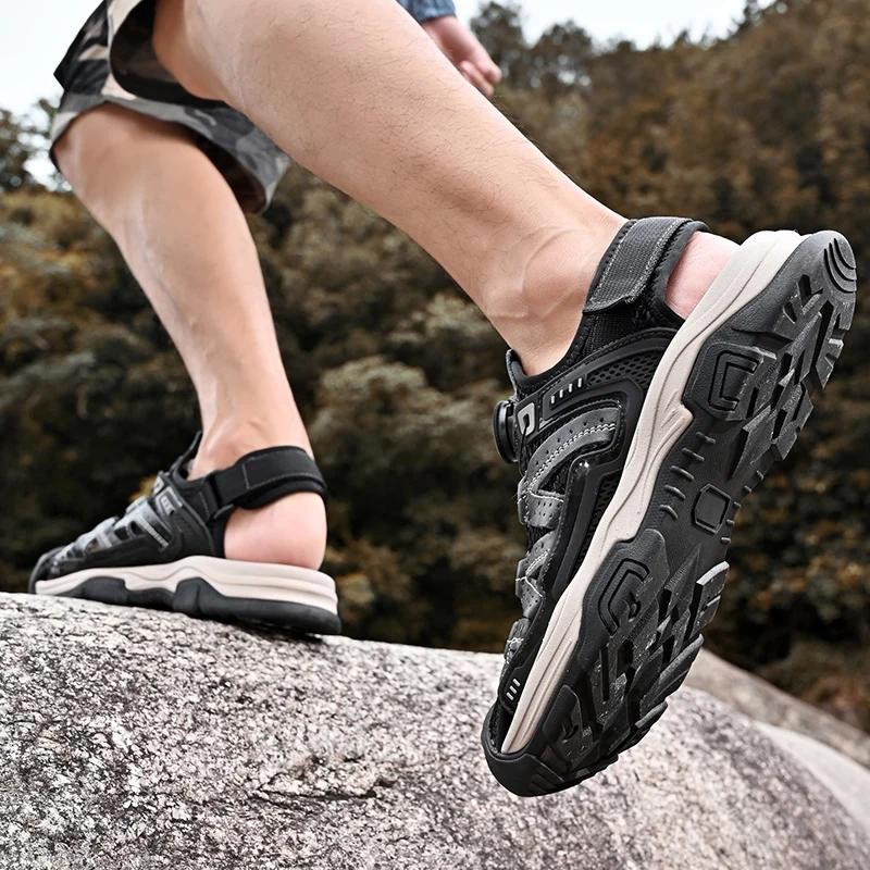 Fashion New Men Outdoor Genuine Leather Sandals High-quality Summer Non-slip Beach Sneakers Fashion Breathable Walking Soft Bottom Shoes