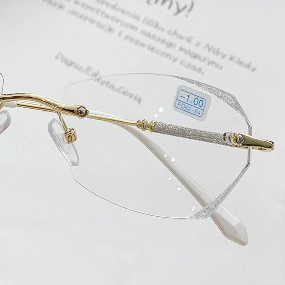Portable Shiny Diamond Myopia Glasses Ultra Light Frame Eye Protection Anti-Blue Light  Eyeglasses
