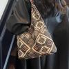 Grote Capaciteit Etnische Pendeltas, Modieuze Enkele Schouder Tas, en Niche Tote Tas voor Colleges