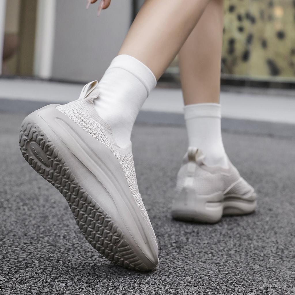 Men's Luxury Casual Sneakers Breathable Running Shoes Fashion Loafers Male Tenis Trainer Race Comfortable Shoes for Men