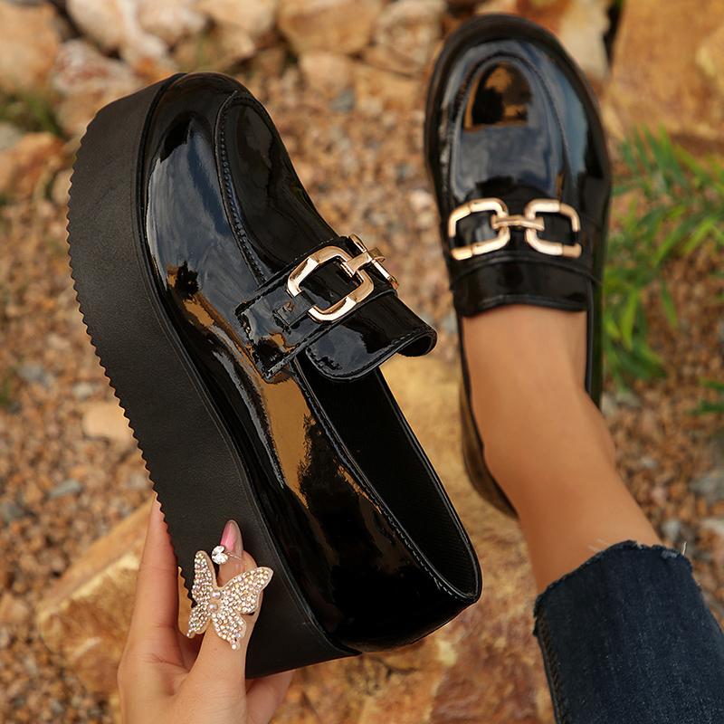 Fashion Black Chunky Wedges Loafers Shoes for Women Fashion Metal Chain Slip On Platform Shoes Woman Plus Size Patent Leather Shoes 43