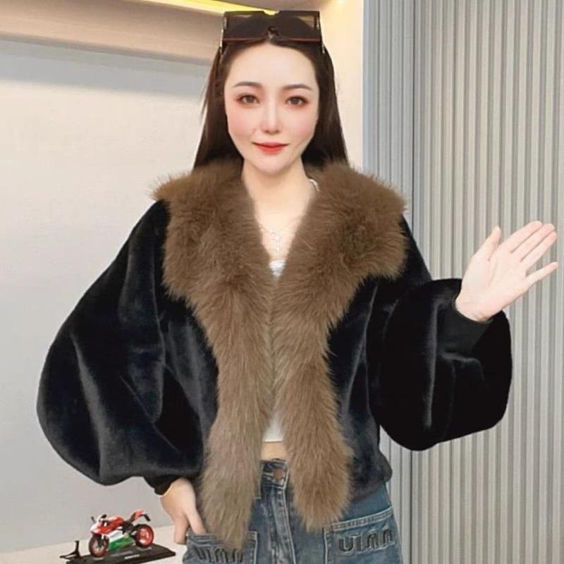 

Autumn and winter imitation mink top thickened to keep warm winter new fashion lantern sleeves short fur fur coat One Size чёрный