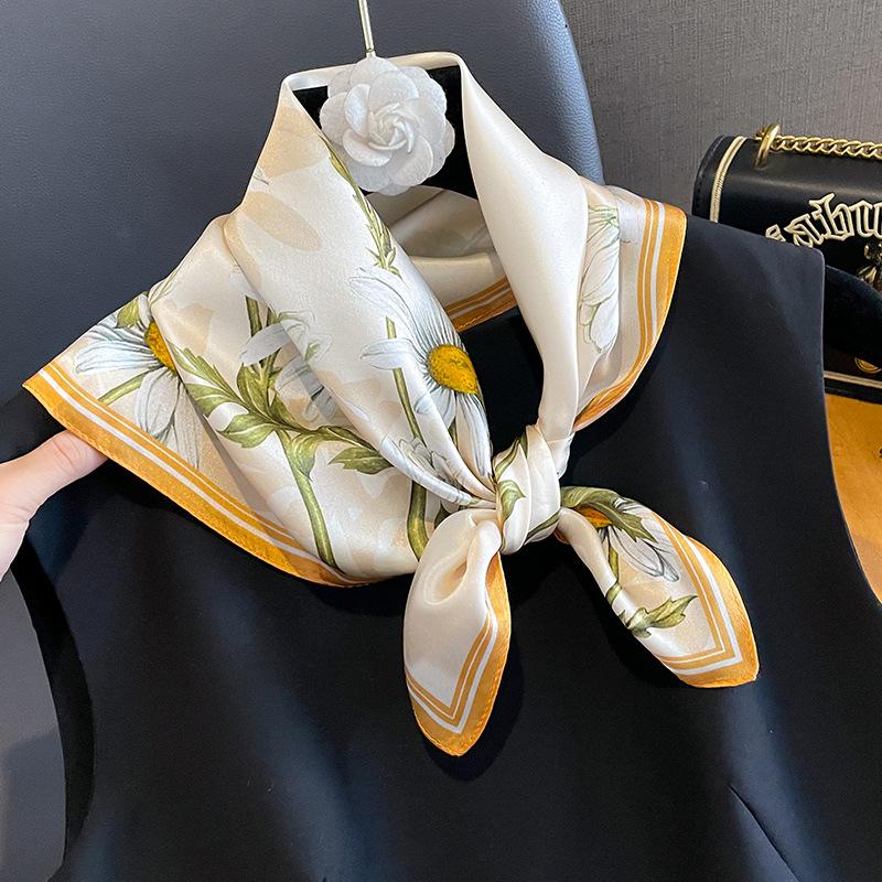 Luxury Scarf 100% Silk Bandana Women Square Scarves Wrap Kerchief Mulberry Spring Fashion Headband Hijab Shawls Foulard bufanda