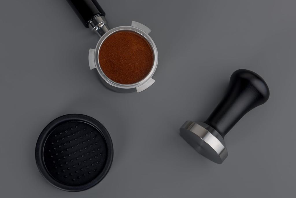 La mellow Espresso Coffee Tamper 515358mm Coffee Tamper for Espresso Machines (51mm Stainless Steel with Aluminum Handle) with Tamper Mat