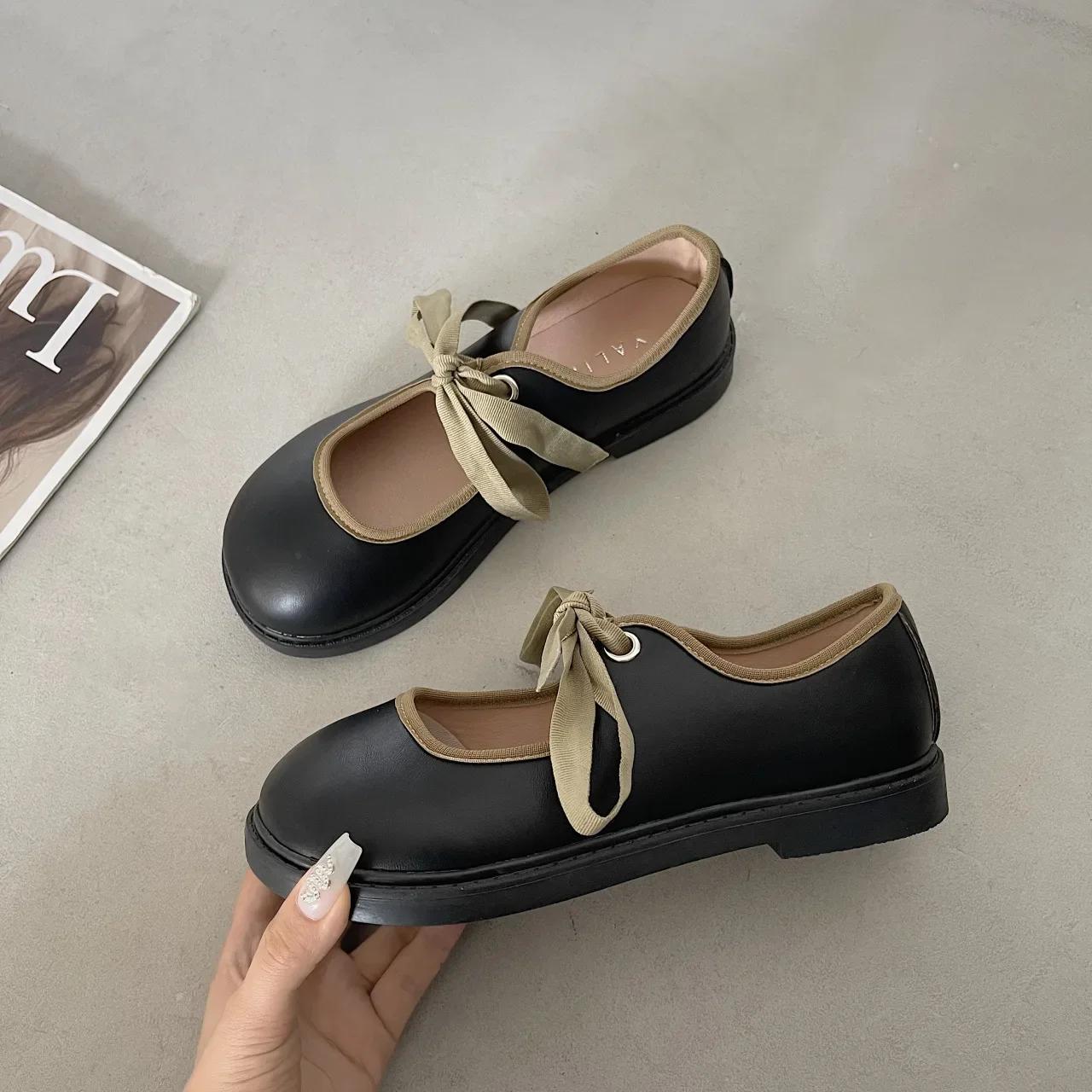 

Французские туфли с коротким носком, коричневые, с круглым носком, на плоской подошве, женские винтажные туфли Мэри Джейн, повседневные студенческие кожаные туфли на шнуровке 35 чёрный