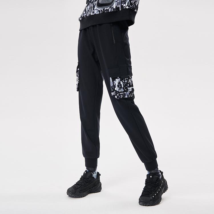 FILA Fusion X White Mountaineering Mosaic Pocket Cuffed Sports Pants Women pants Deep-Black T11W137603FBK