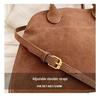 Women's Large-Capacity Tote Bag - Versatile Crossbody Handbag for Autumn/Winter 2024