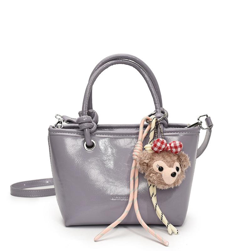 Korean fashionable spring and summer foreign gas oil wax leather portable bucket bag versatile gentle wind temperament advanced sense messenger women