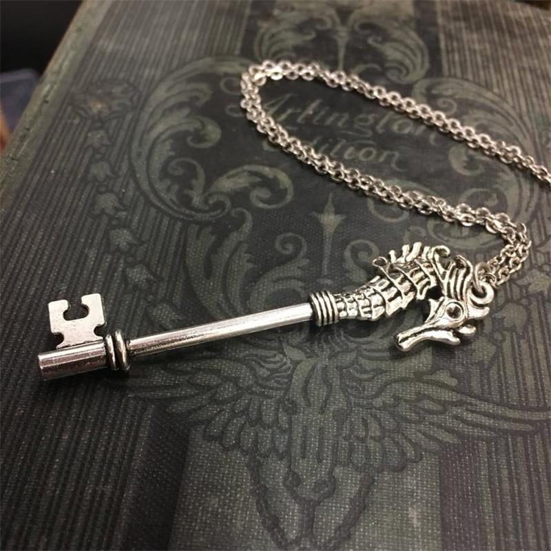 Hot Selling Seahorse Key Charm Pendant - Bronze Silver Color Necklace - Vintage Locket Style Accessories Jewelry