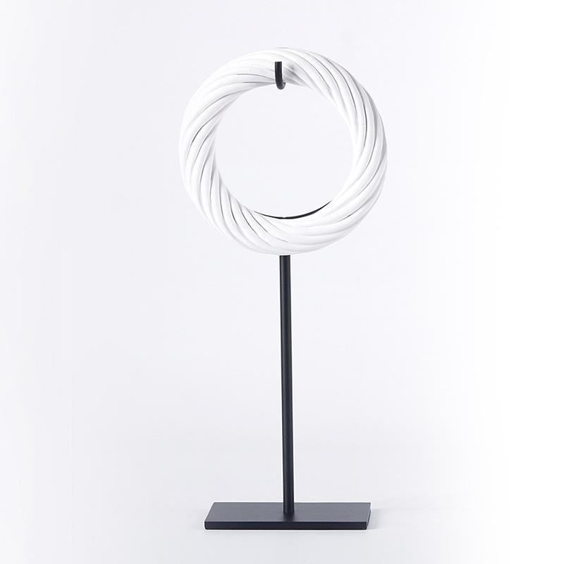 Modern Chinese Twisted Wire Ring Ornament - Creative Living Room Decor
