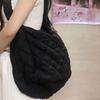 Korean bag new autumn and winter rhombus messenger bag large capacity casual cloud pleated shoulder large bag personalized dumplings