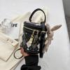 New Bucket Bag Shoulder Bag with Rabbit Pendant for Women