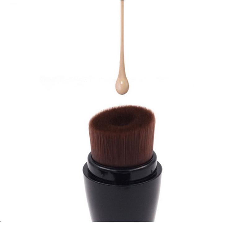 A New Double Face Foundation Brush for Beauty
