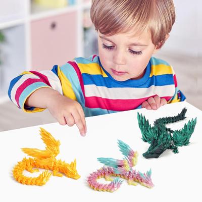 3D-gedruckte fliegende Drachenfigur, bewegliche Gelenke, bunte Drachenfigur, artikuliertes geflügeltes Drachenmodell, Zappelspielzeug, Schreibtischdekoration, Ornament
