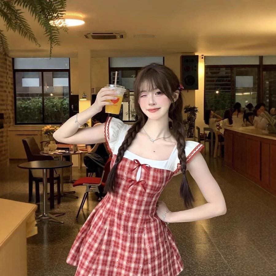 Women Slim Mini Dress, Red White Gingham Plaid Square Neck Ruffle Sleeveless Strap Double Bow Decor High Waist Flared A-line Summer Dress