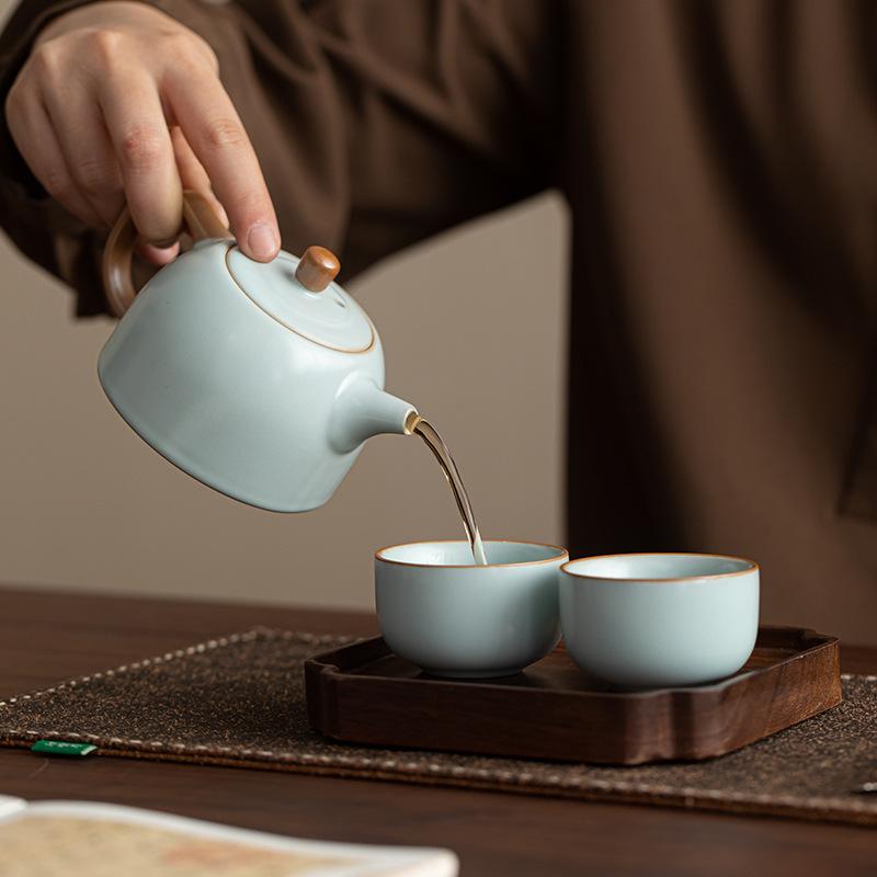 Ru Kiln Opening Single Azure Teapot Can Raise Kung Fu Tea Set Teapot Ceramic Anti-scalding Bowl Household Teacup