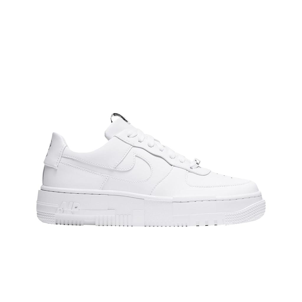 (w) Nike Air Force 1 Pixel White