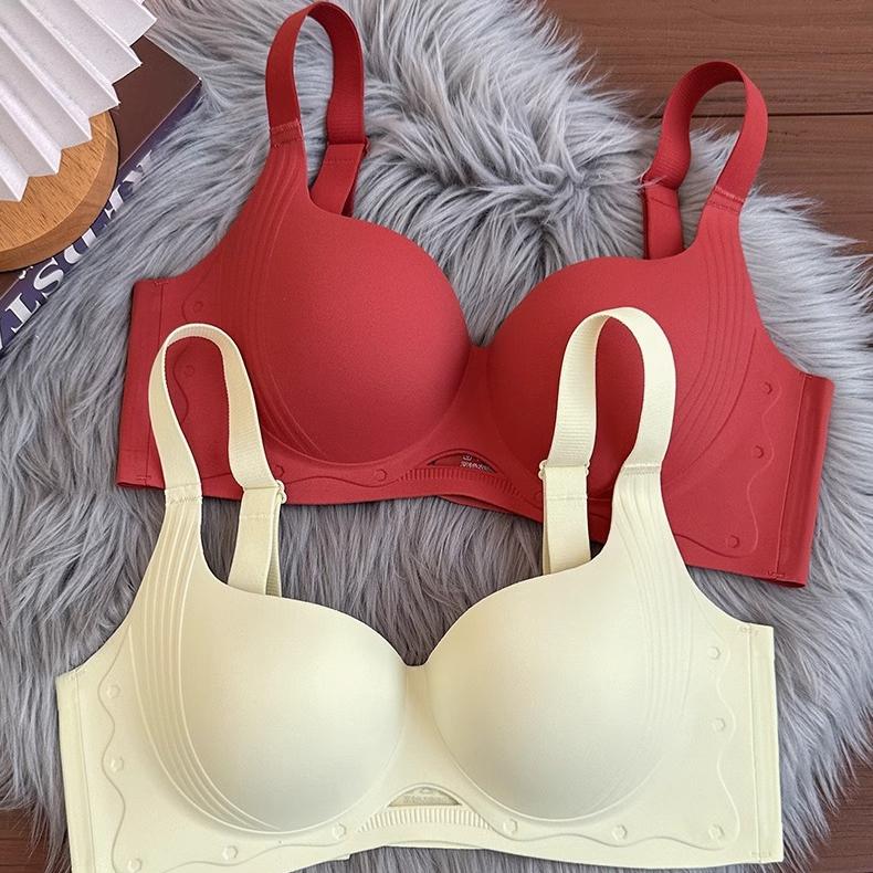 One Piece Seamless Bra for Women Slim with Complementary Breasts Soft Steel Ring Bra Anti Sagging Adjustable Bra